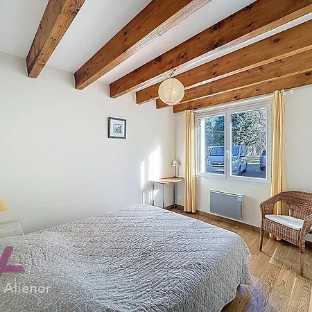 8 Pers., Piscine, - Fr-1-857-68 *